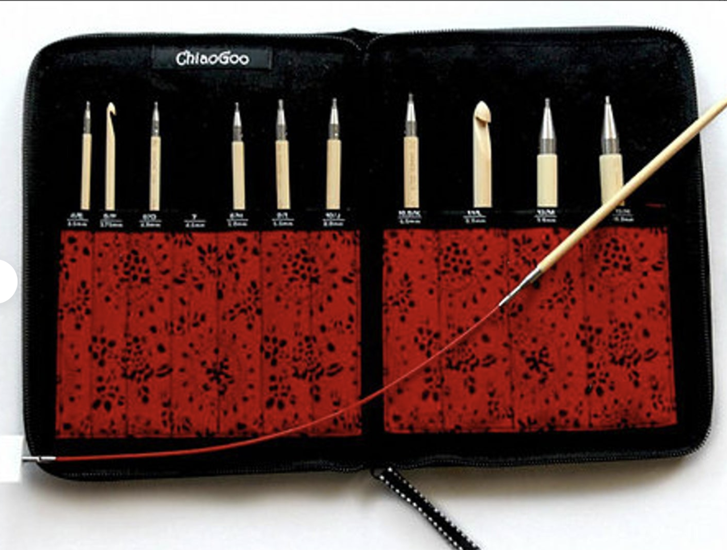 The Ultimate List of Tunisian Crochet Hooks for Your Next Tunisian 